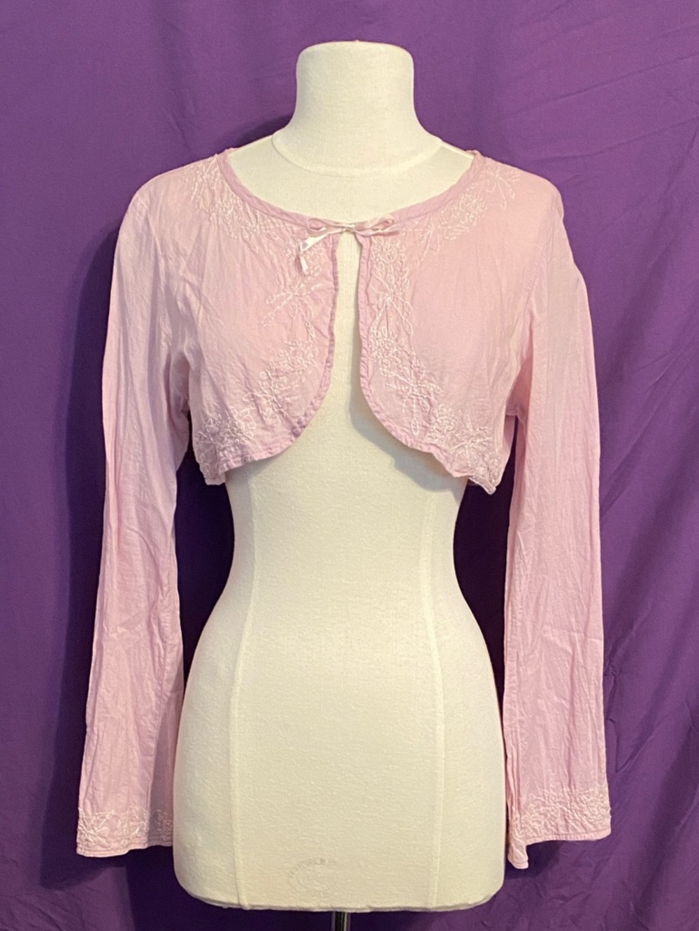 Vintage 90s Free People Pale Pink Embroidered Tie-Front Bolero. Size M. - Picture 2 of 9